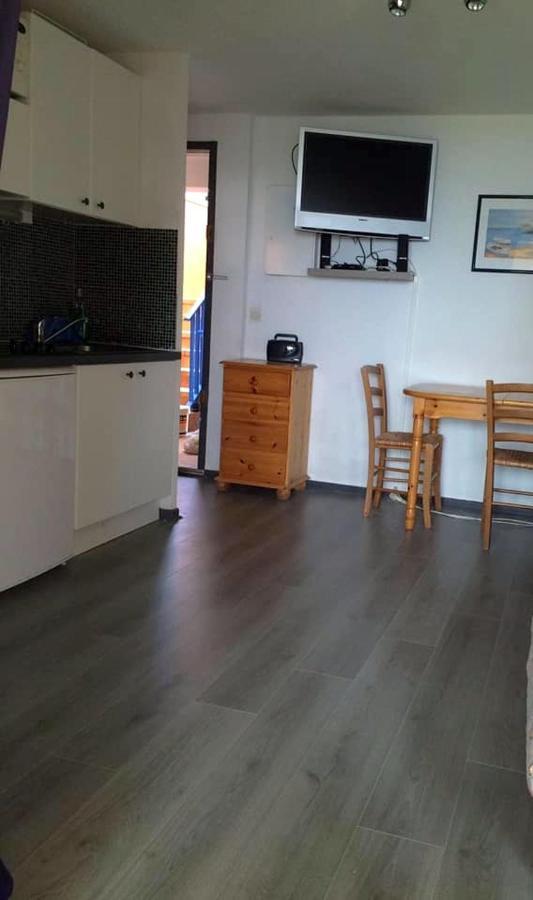 Cap De Mer - Vue Sur Mer - Une Chambre - Une Terrasse - Acces Direct Plage - Commerces A Proximites เลอบาร์กาแรส ภายนอก รูปภาพ