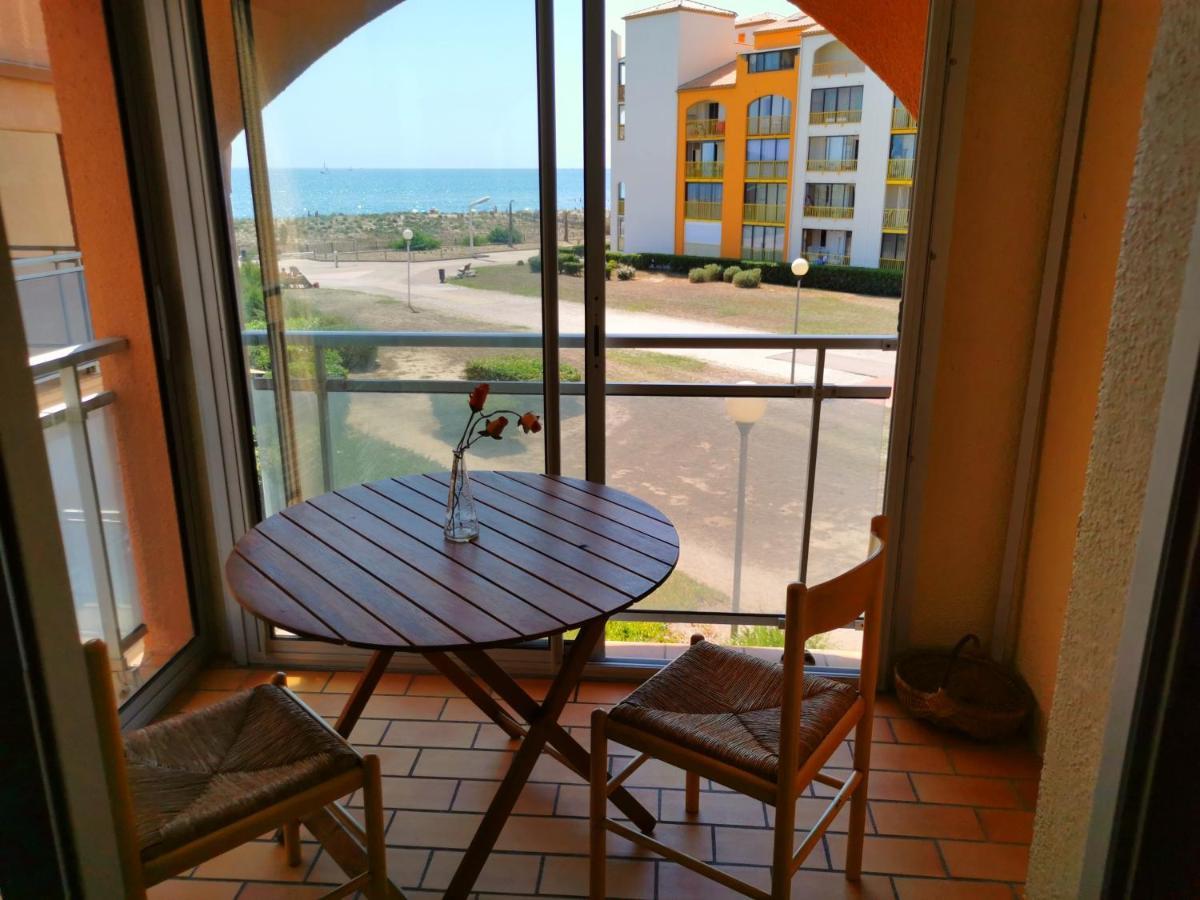 Cap De Mer - Vue Sur Mer - Une Chambre - Une Terrasse - Acces Direct Plage - Commerces A Proximites เลอบาร์กาแรส ภายนอก รูปภาพ